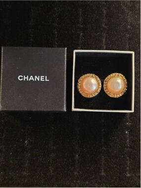 Chanel 24K Gold Plated Spell Out Pearl Clip Earrings 1983 Karl Lagerfeld Era